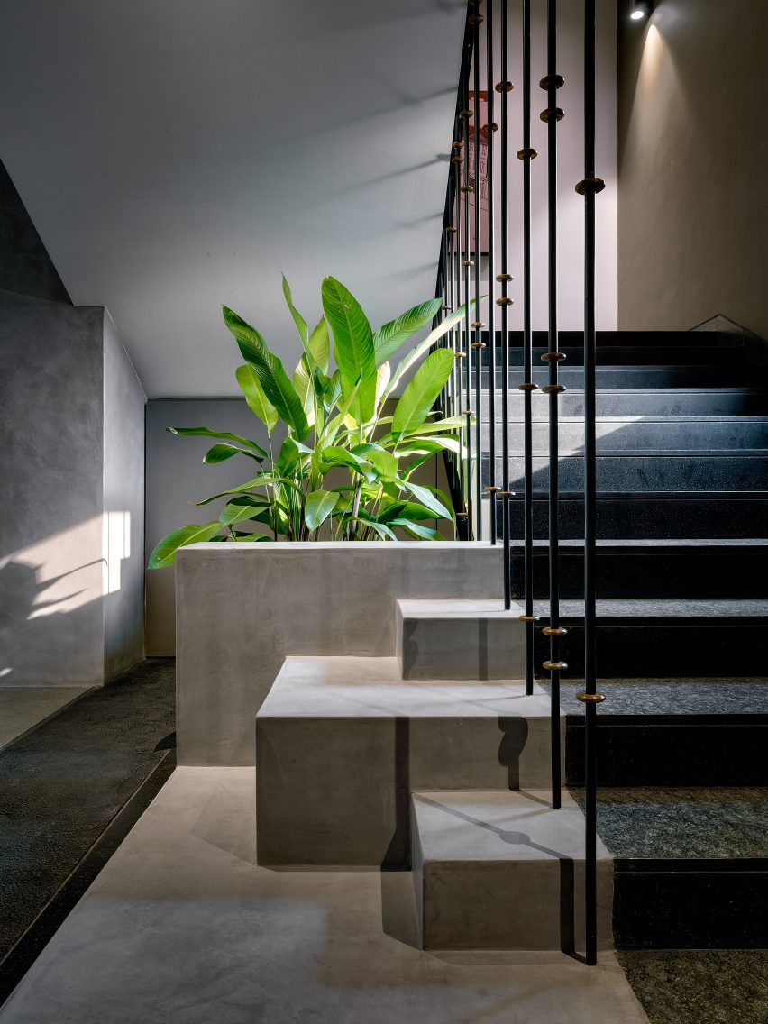 Staircase of Walls of of Office in Cardboard by Studio VDGA in Pune, India