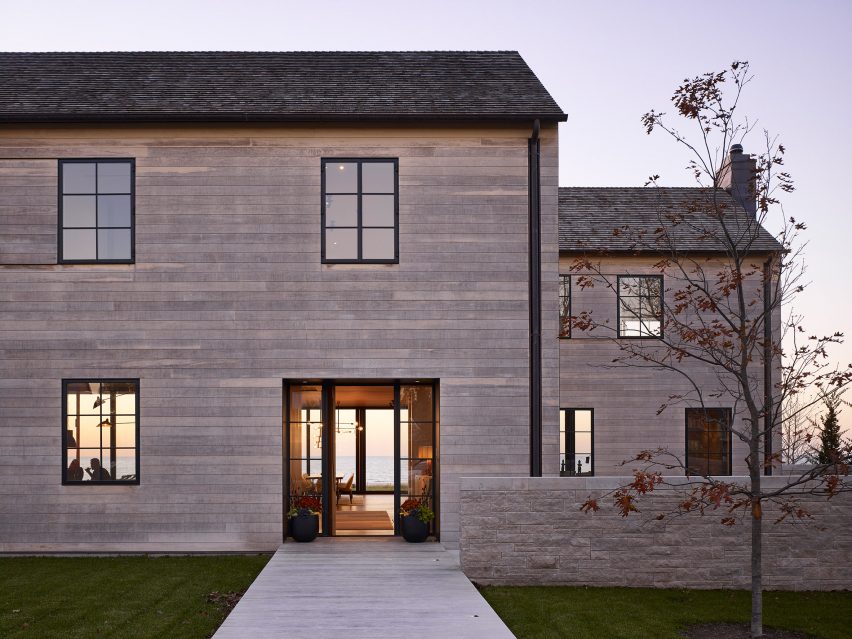 St Joseph Beach Residence by Wheeler Kearns Architects
