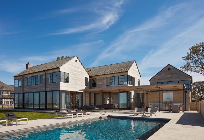 St Joseph Beach Residence by Wheeler Kearns Architects