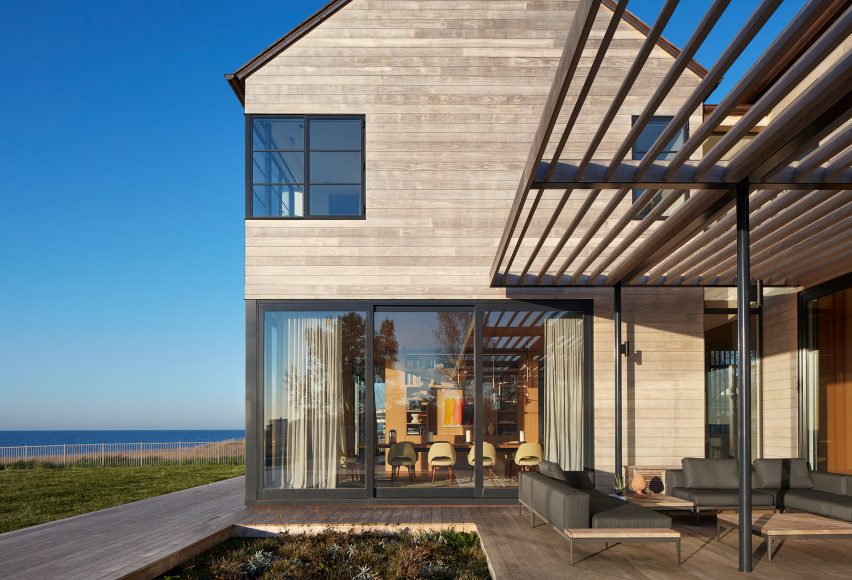 St Joseph Beach Residence by Wheeler Kearns Architects