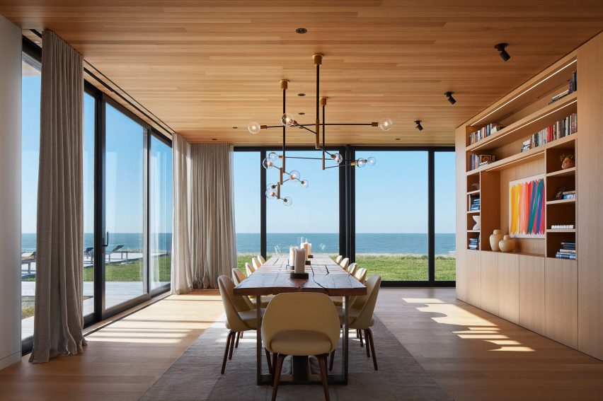 St Joseph Beach Residence by Wheeler Kearns Architects