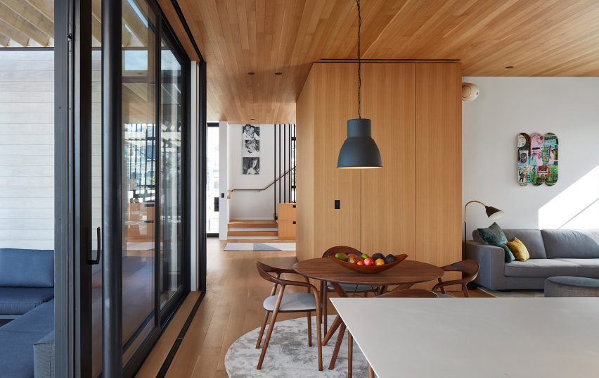 St Joseph Beach Residence by Wheeler Kearns Architects