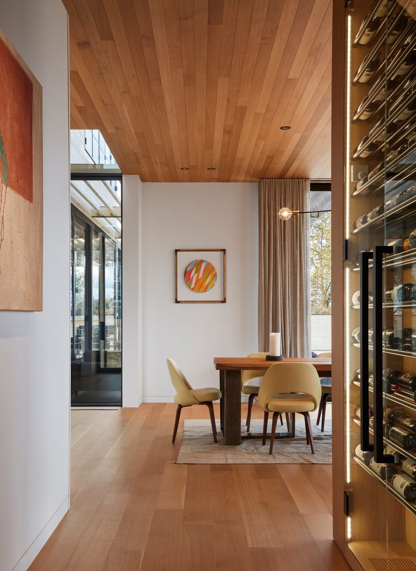 St Joseph Beach Residence by Wheeler Kearns Architects