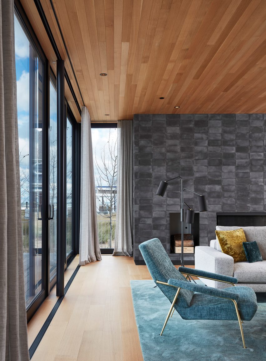 St Joseph Beach Residence by Wheeler Kearns Architects