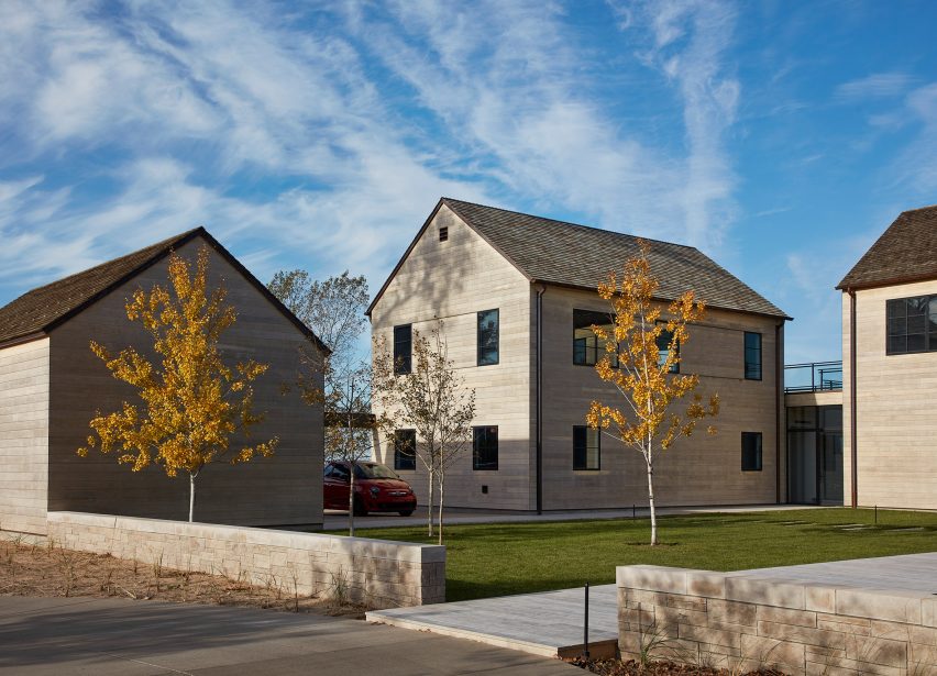 St Joseph Beach Residence by Wheeler Kearns Architects