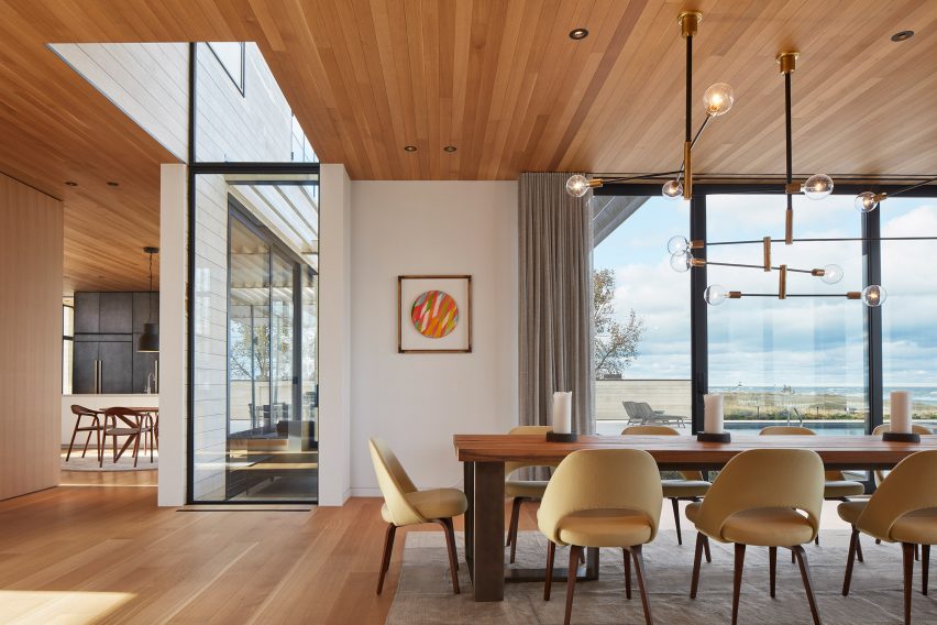 St Joseph Beach Residence by Wheeler Kearns Architects