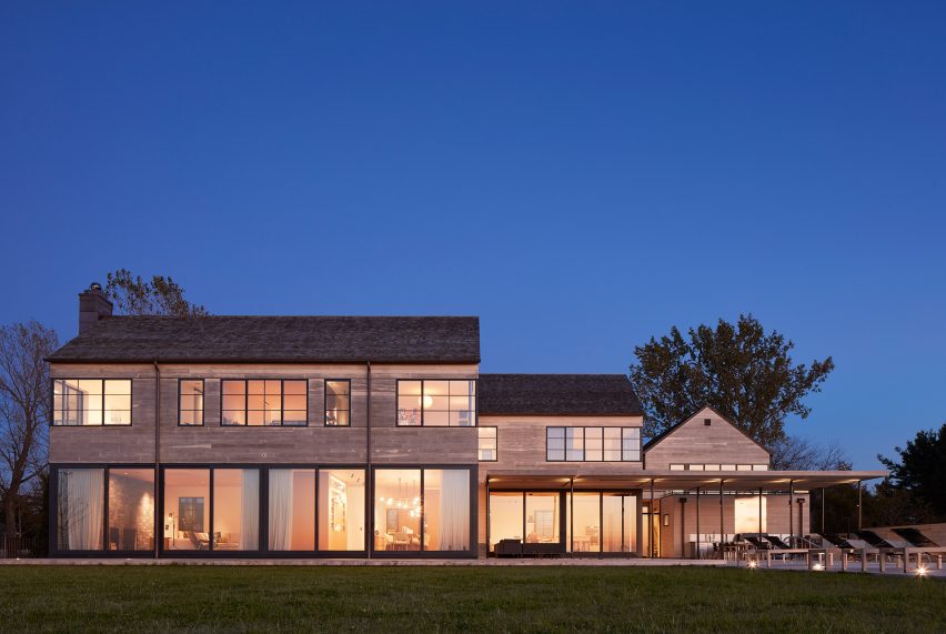 St Joseph Beach Residence by Wheeler Kearns Architects