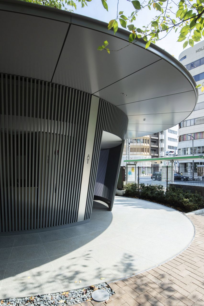 Circular toilet by Tadao Ando in Jingu-Dori Park as part of Tokyo Toilet project
