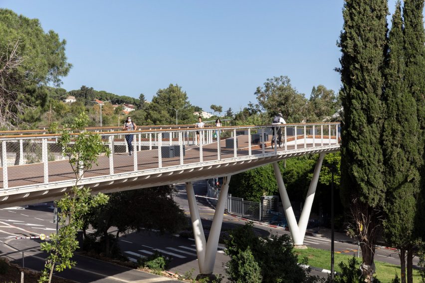 Nature surrounds the Technion Entrance Gate by Schwartz Besnosoff Architects