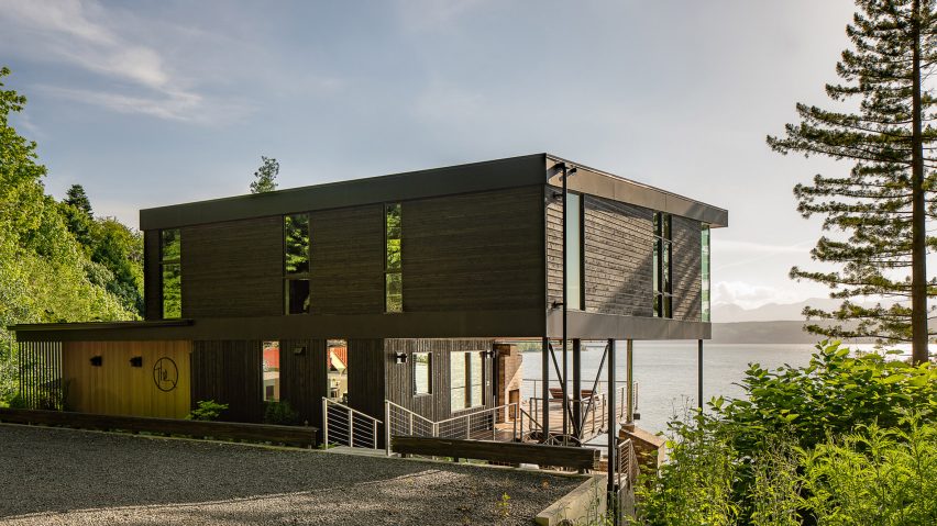 View of Aldo Beach House extensions