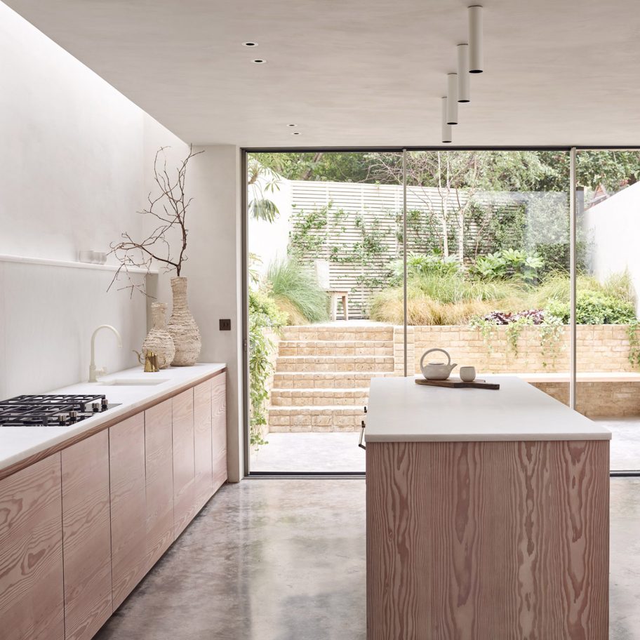 Wooden kitchens: Powerscroft Road by Daytrip