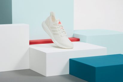 Adidas UltraBOOST DNA LOOP trainer