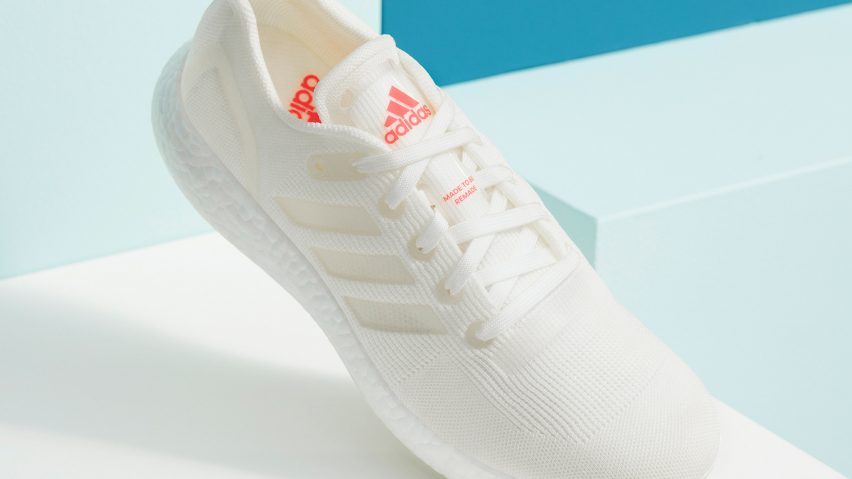 Adidas UltraBOOST DNA LOOP trainer
