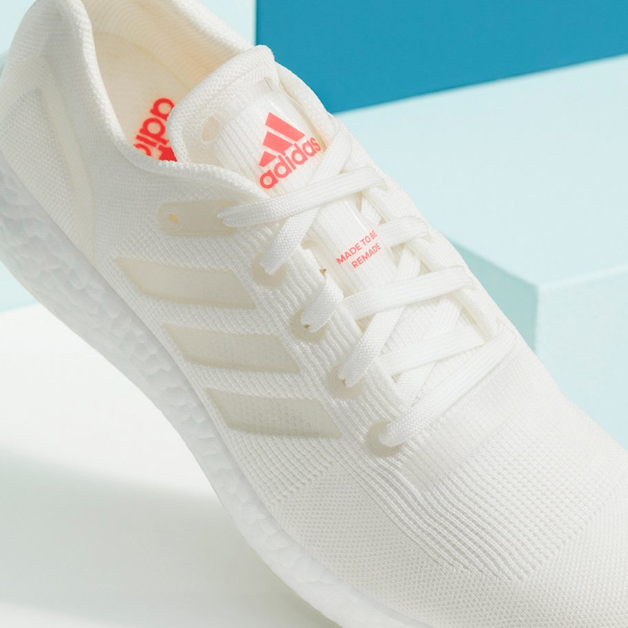 Adidas UltraBOOST DNA LOOP trainer