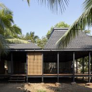 Exterior of Mumbai Artist Retreat by Architecture Brio in Alibag, India