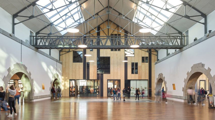 Interior of Atelier des Capucins by Atelier L2
