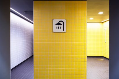Showers of Bølgen Bath and Leisure Centre by White Arkitekter
