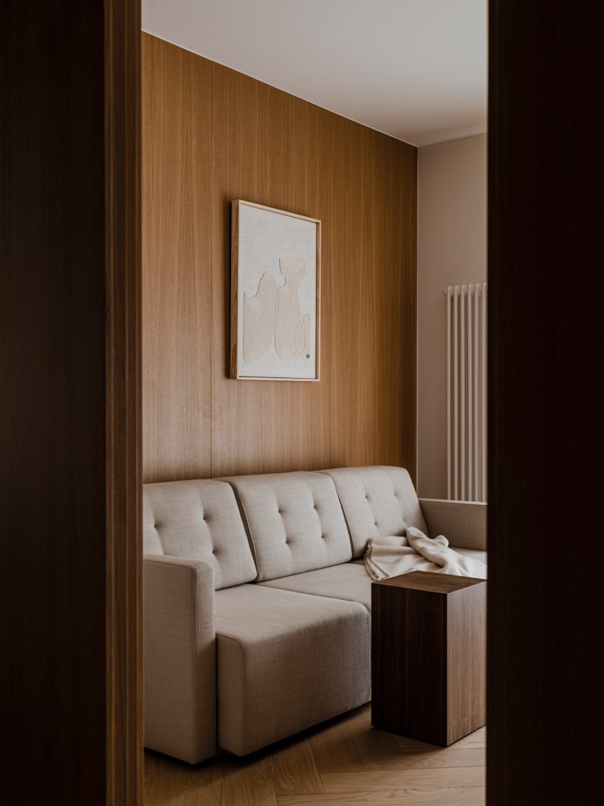Home office of Botaniczna Apartment by Agnieszka Owsiany Studio