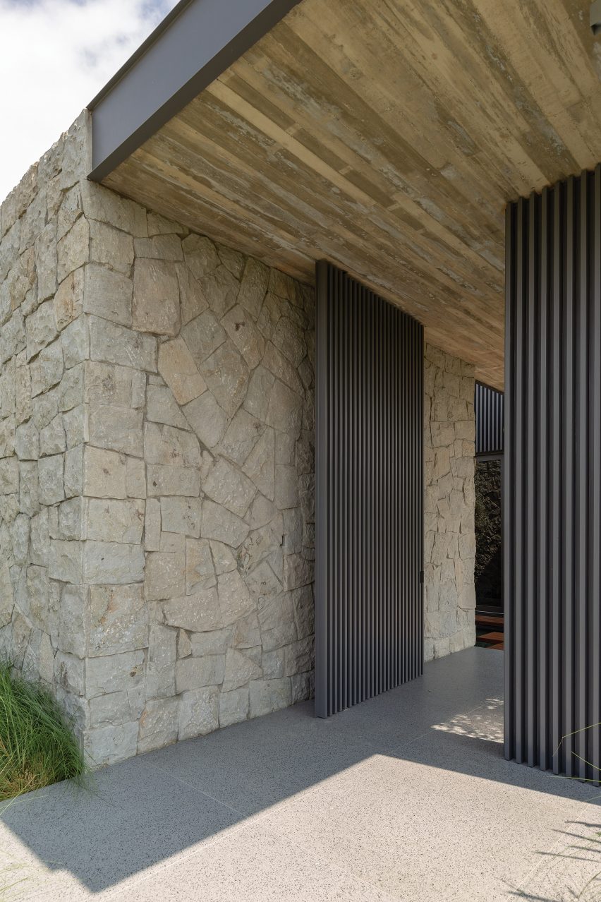 6M House by Jannina Cabal in Ecuador