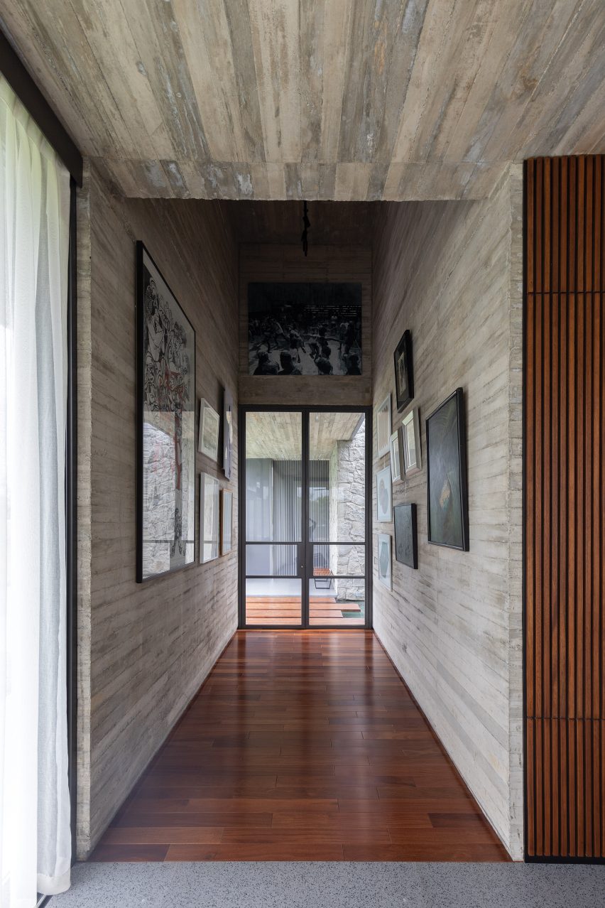 6M House by Jannina Cabal in Ecuador