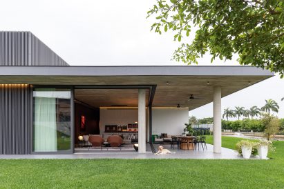 6M House by Jannina Cabal in Ecuador