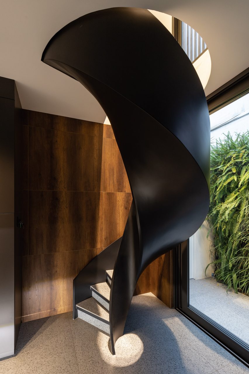 6M House by Jannina Cabal in Ecuador