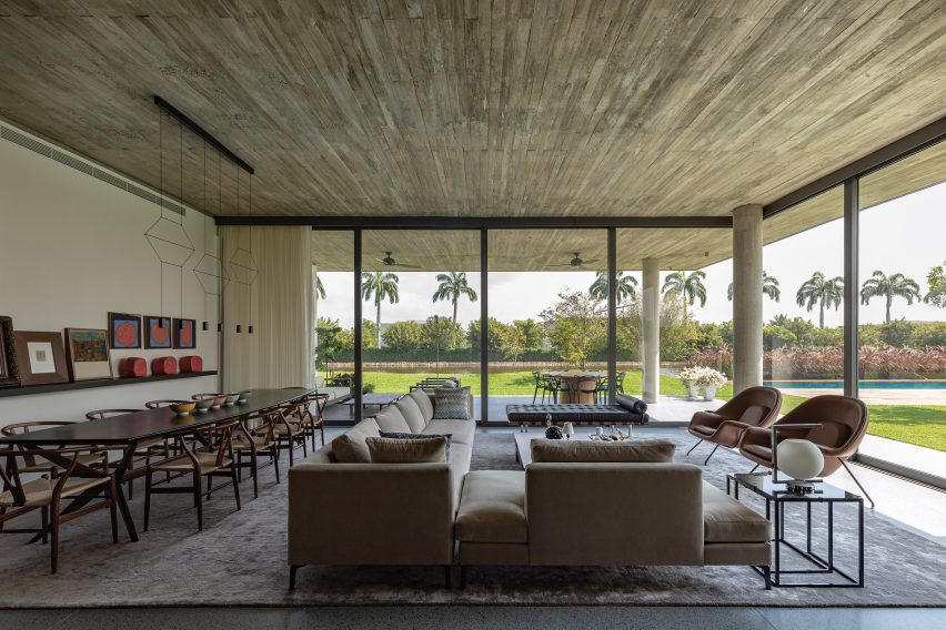 6M House by Jannina Cabal in Ecuador