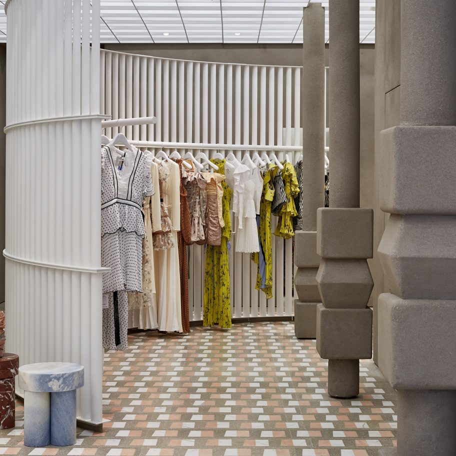 Retail space with Clay Plasters Rustic Range walls by Clayworks