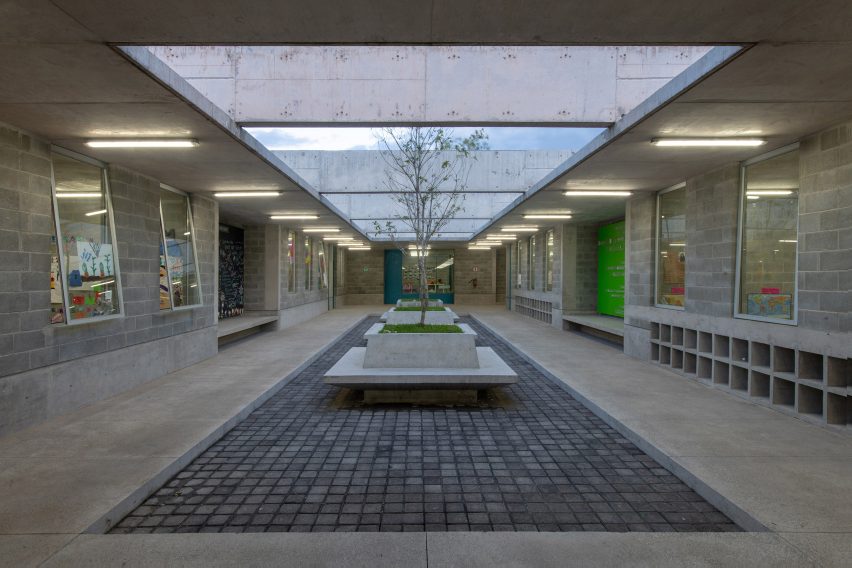 Boys and Girls Club in Mexico by Centro de Colaboración Arquitectónica (CCA)