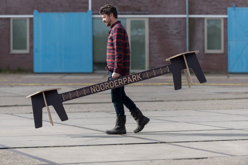 Corona Crisis Kruk, a social distancing bench by Object Studio