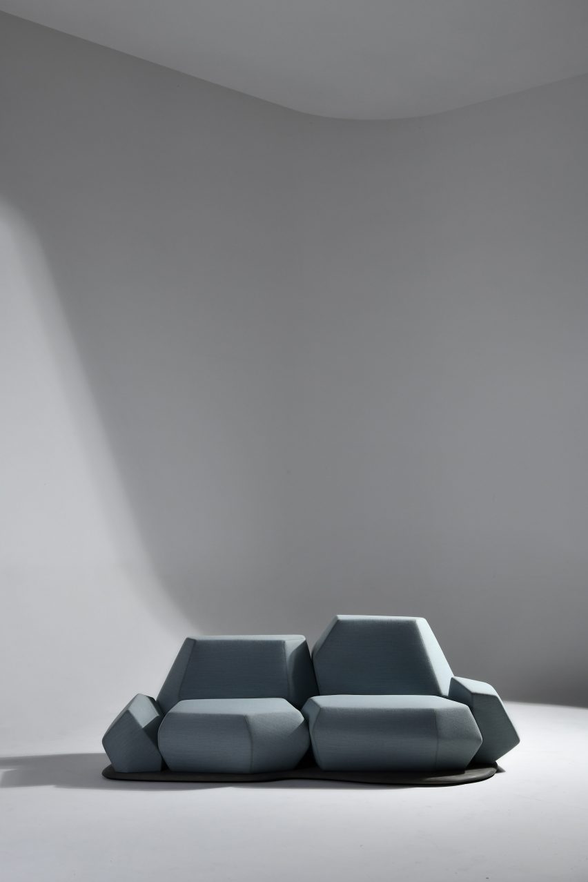Iceberg Sofa by Fnji