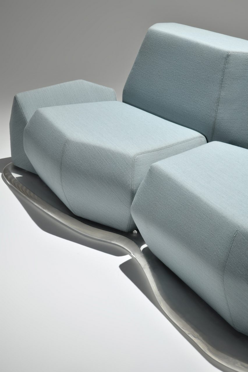 Iceberg Sofa by Fnji