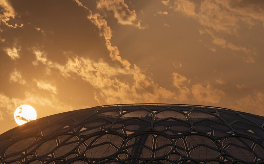 Adrian Smith + Gordon Gill's Al Wasl Plaza