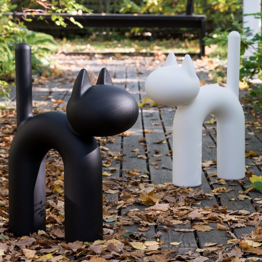 The Kisu cat ornament by Eero Aarnio