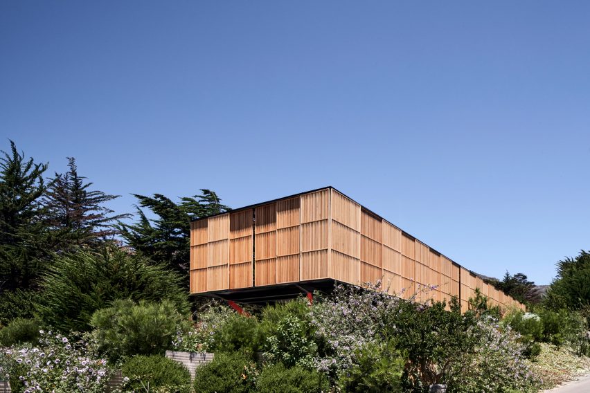 Engawa House by Santiago Valdivieso and Stefano Rolla