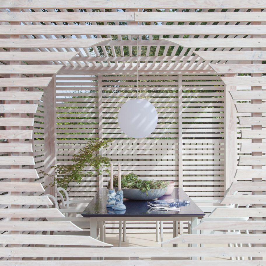 Garden pavilion by 2LG Studio