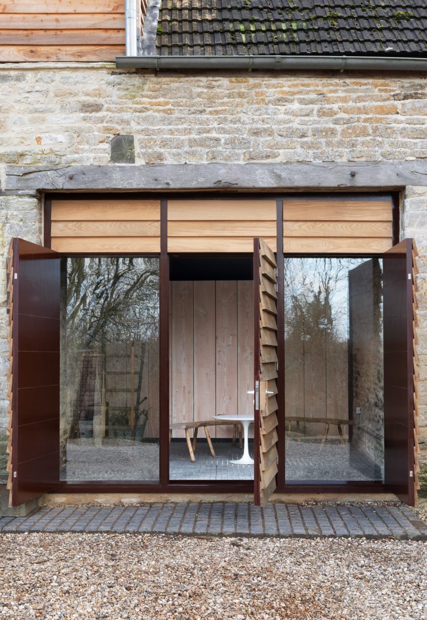 Exterior of Richard Parr Associates' Grain Loft Studio on Easter Park Farm