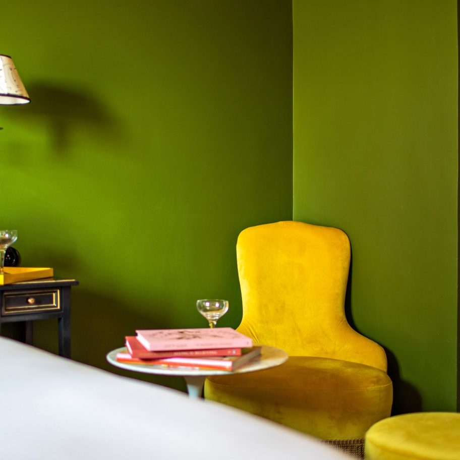 Bedrooms inside Hotel Les Deux Gares in Paris