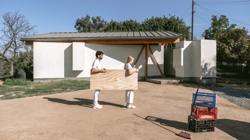 House in Los Angeles by The LADG