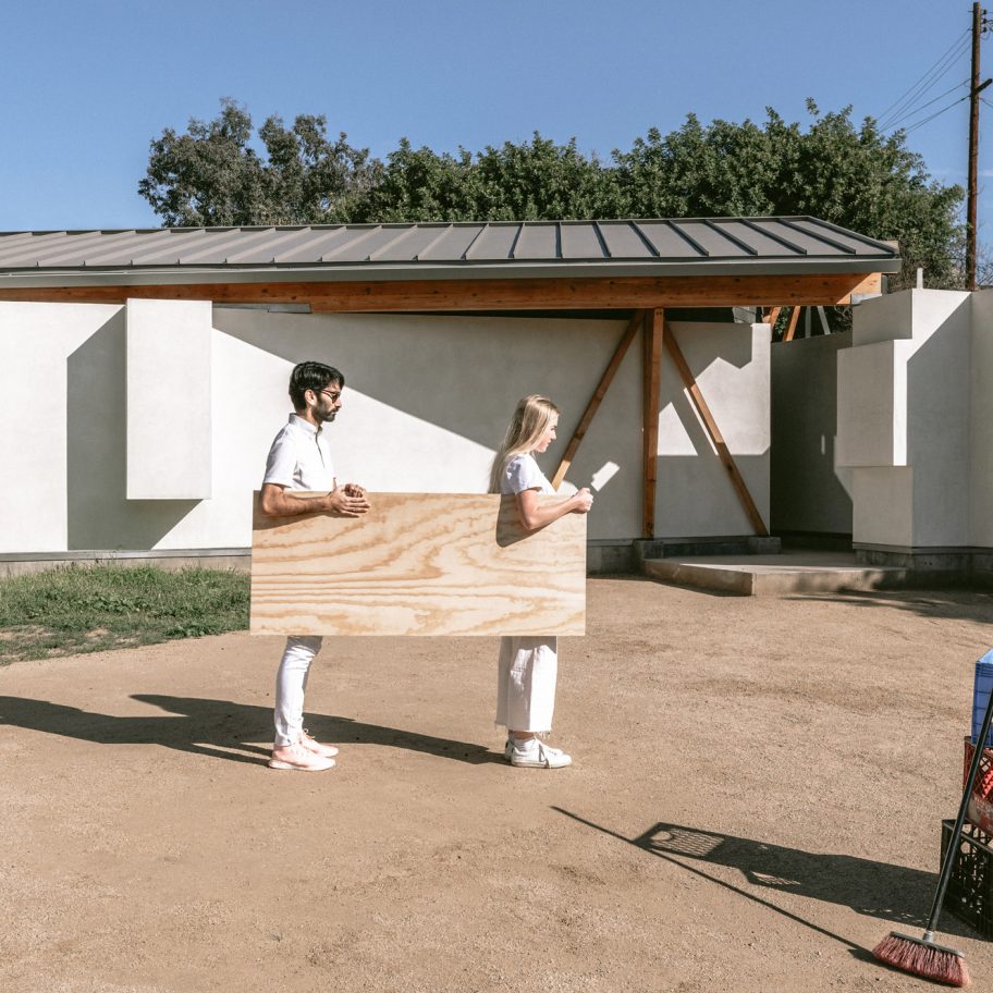 House in Los Angeles by The LADG