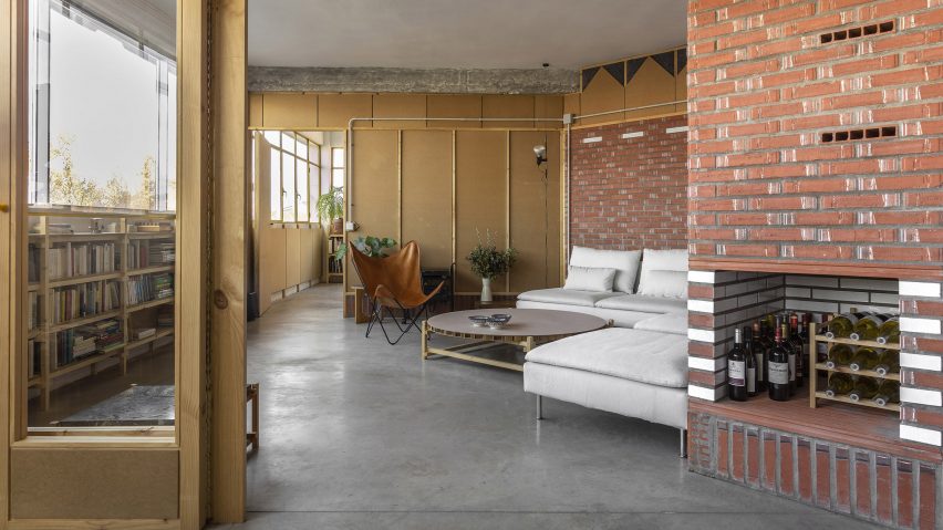 Inside of La Nave apartment in Madrid by Nomos