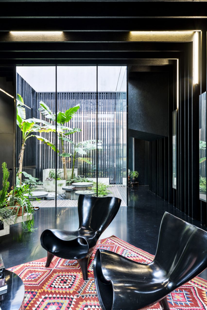 Courtyard garden of Lost House by David Adjaye