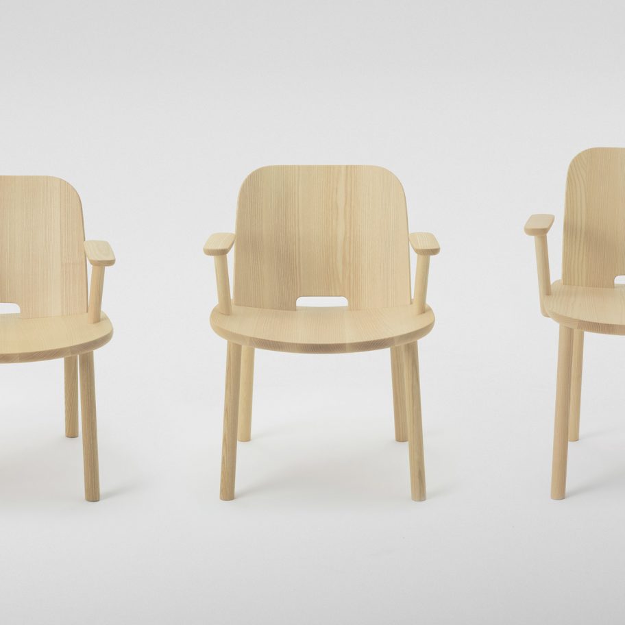 Fugo chair by Jasper Morrison for Maruni