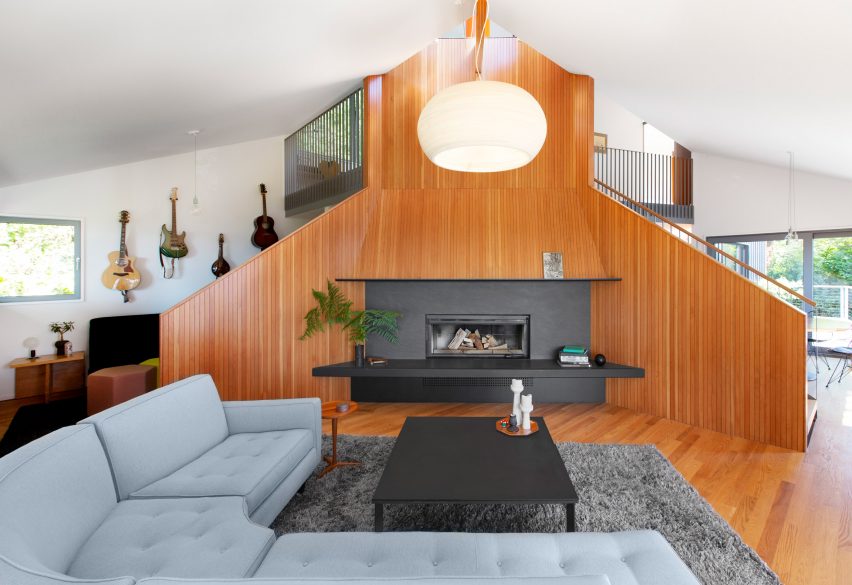 Inside Me-Kwa-Mooks Net-Zero house by SHED
