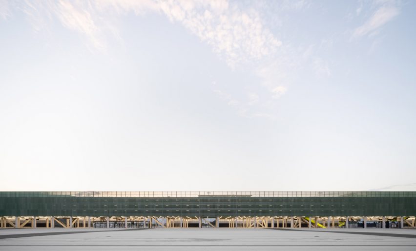 MEETT exhibition centre in Toulouse, France, by OMA