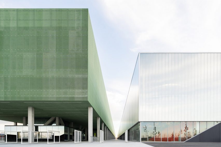 MEETT exhibition centre in Toulouse, France, by OMA