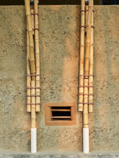 Rammed-earth walls