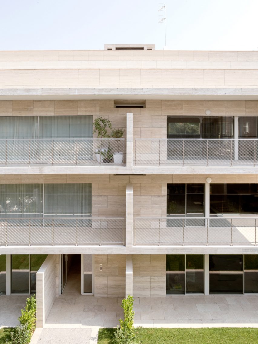 Gallarate housing by Álvaro Siza and COR Arquitectos
