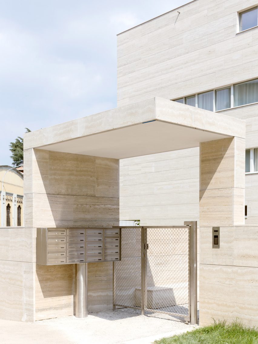 Gallarate housing by Álvaro Siza and COR Arquitectos