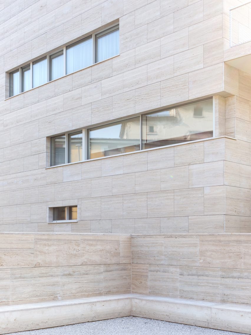 Gallarate housing by Álvaro Siza and COR Arquitectos